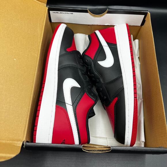 NEW Air Jordan 1 Low Bred Black Red White Size 5.5Y / 7W Women's Sneakers - Picture 10 of 10